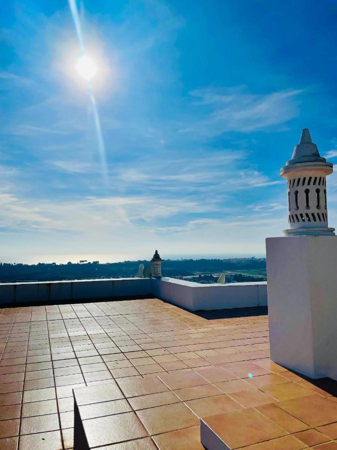 Ocean View Skyline Apartment ‚Hakuna Matata' Albufeira Luaran gambar